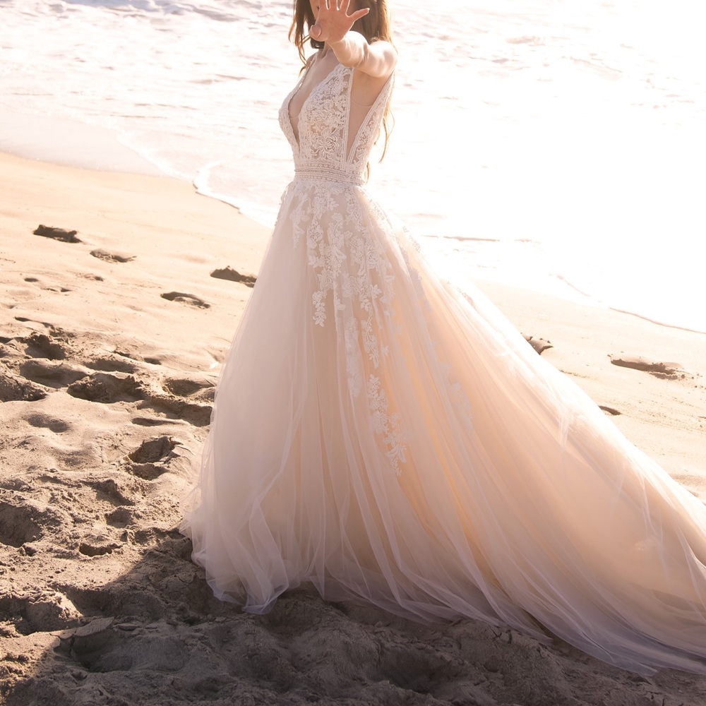 Enzoani wedding dress